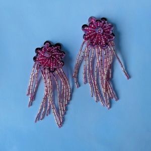 VINTAGE WATERFALL PALE PINK CLIP ON 70s EARRINGS RARE FIND